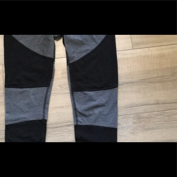 Danskin Now Leggings Size S - Picture 5 of 7